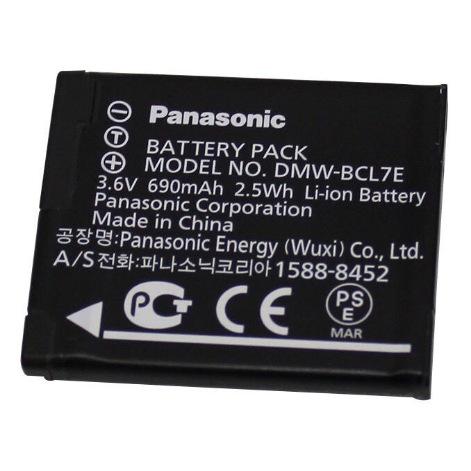 Genuine Panasonic Lumix 3.6V 690Mah LiIon Digital Camera Battery Dmw