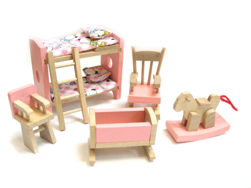 All 4 Kids Wooden Doll House Furniture Miniature 6 Rooms 4 Dolls