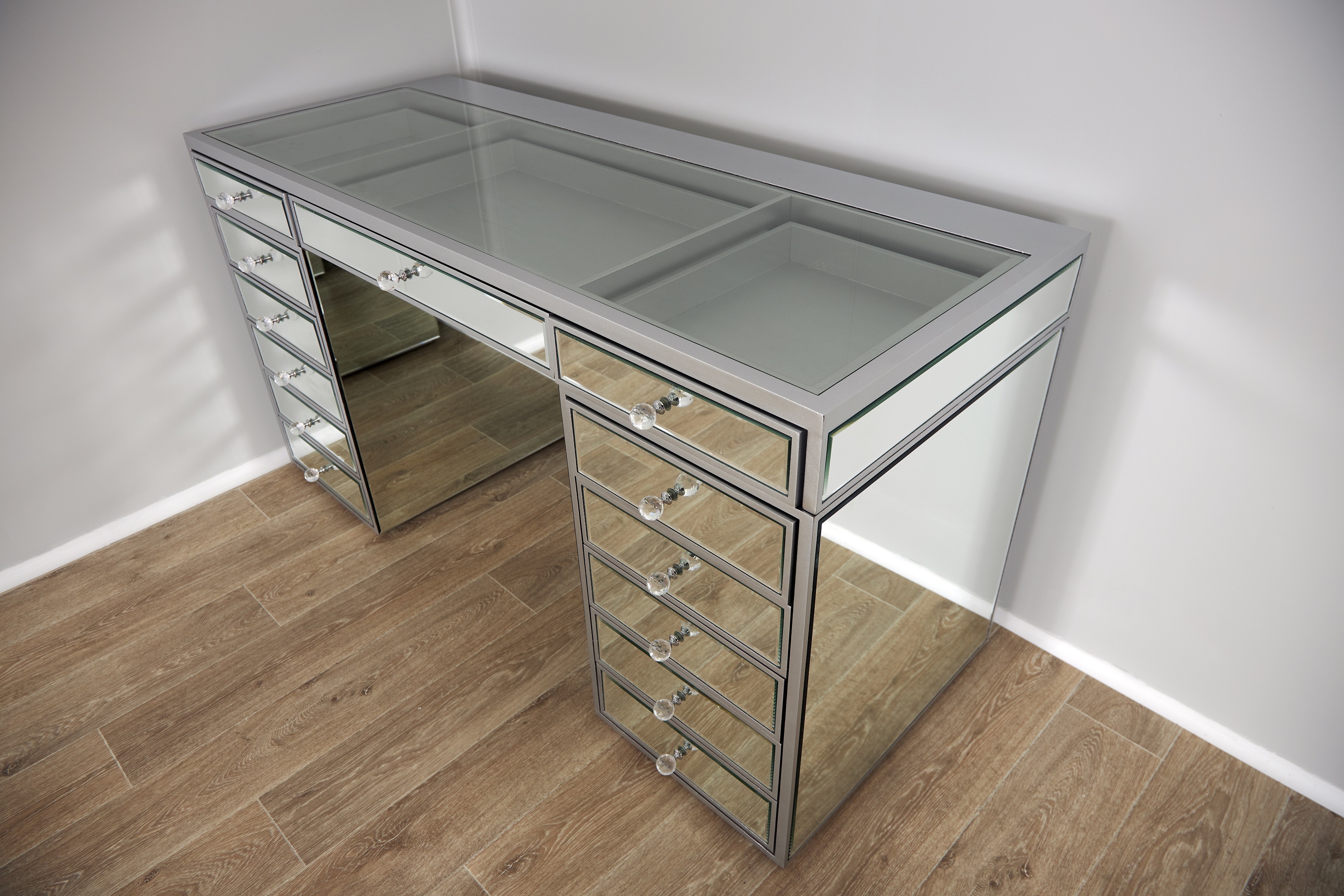 Mirrored See Through Vanity Table with 13 Drawers / Clear Top Glass Makeup Table Buy Dressing Mirrored See Through Vanity Table with 13 Drawers / Clear Top Glass Makeup Table Buy Dressing