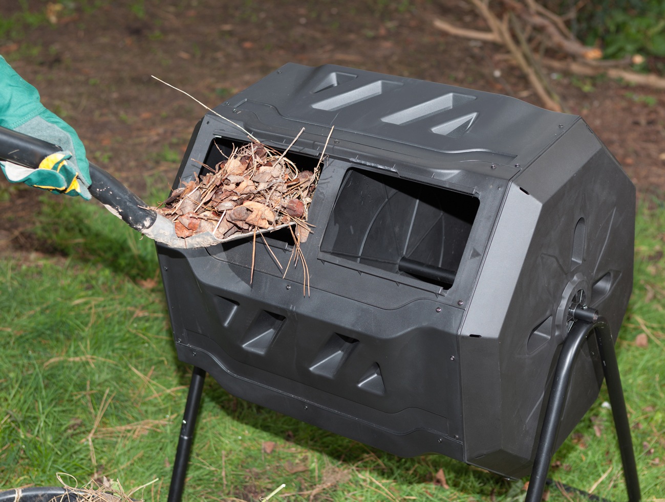 Maze Outdoor Compost Dual Tumbler Bin 160lt (ROTO) Buy Composters