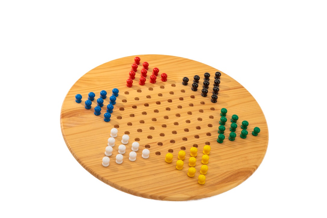 classic chinese checkers game
