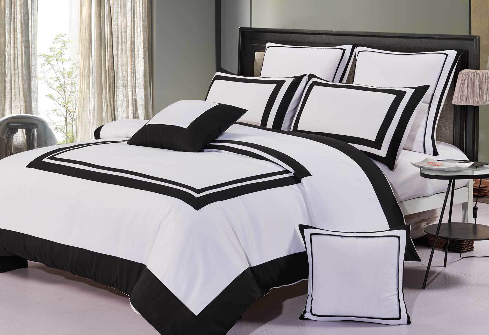 3pcs Macey Black White Quilt Cover Set Queen King Super King