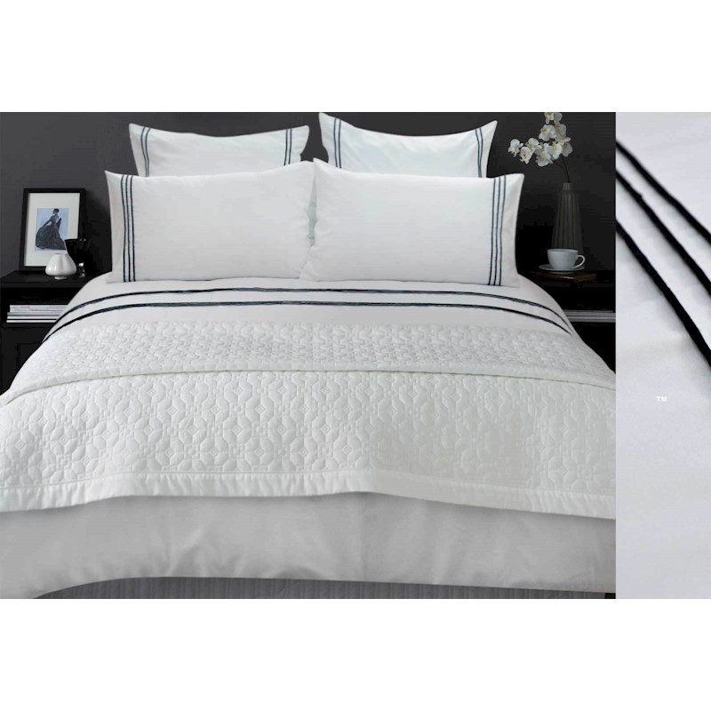 3pcs White Black Trim Quilt Cover Set (Queen / King Options) Buy