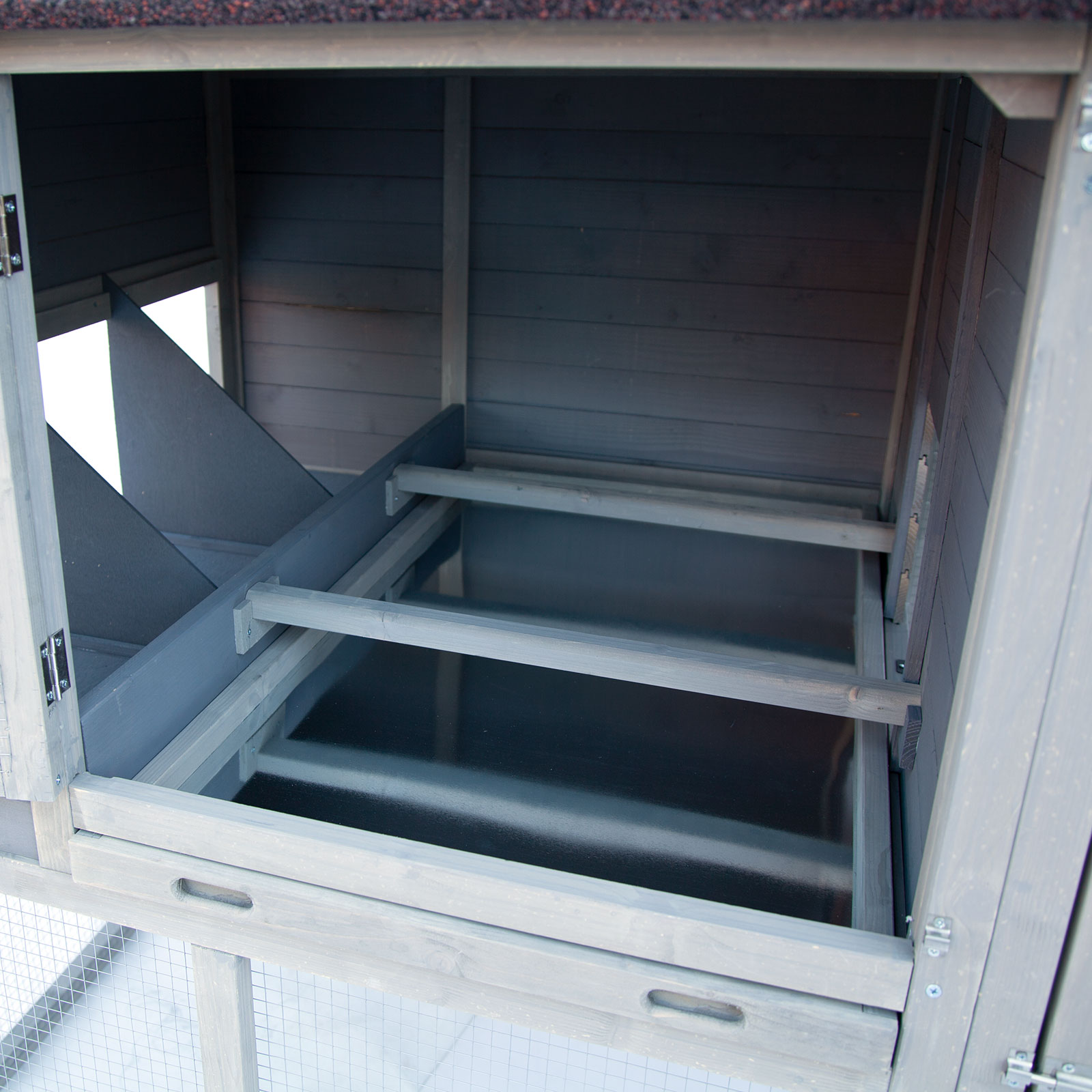 Flyline XL Superior Chicken Coop Predator Proof Buy Small Animal Cages & Hutches 0613739668191