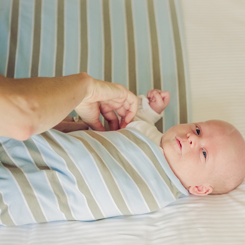 stretch baby swaddle