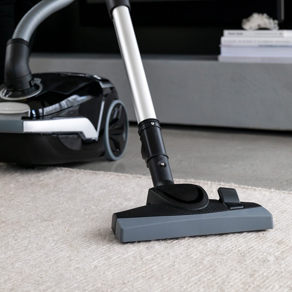 Wertheim 7 Series Vacuum Cleaner Whirlwind Power Pulse Tech 4Stage