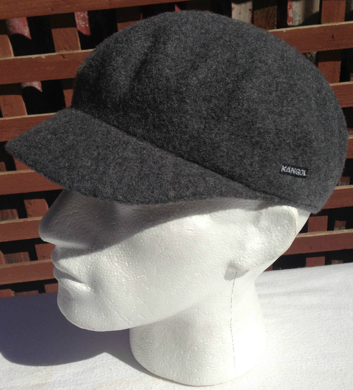 kangol wool mau cap