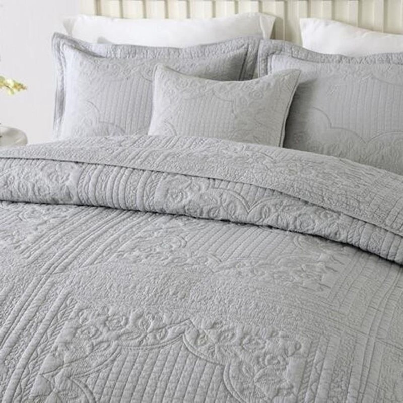 Luxury Quilted 100 Cotton Coverlet / Bedspread Set King / Super King