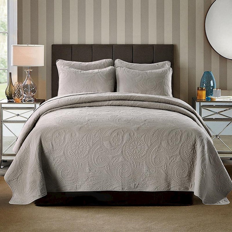 Luxury Quilted 100 Cotton Coverlet / Bedspread Set King