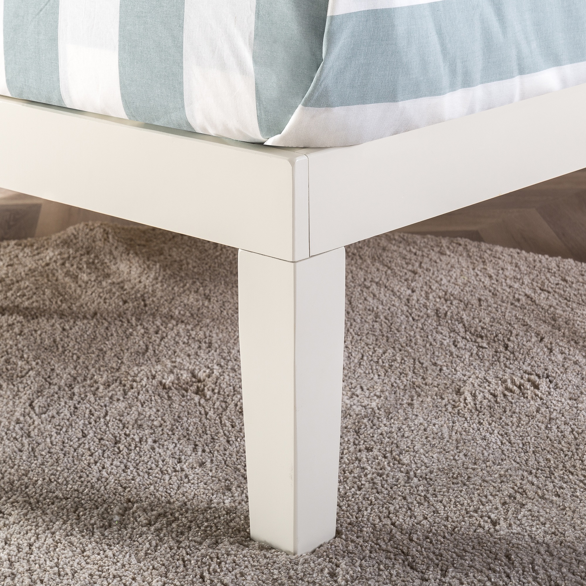 Zinus Moiz White Timber Bed Frame Wood Platform Mattress Foundation