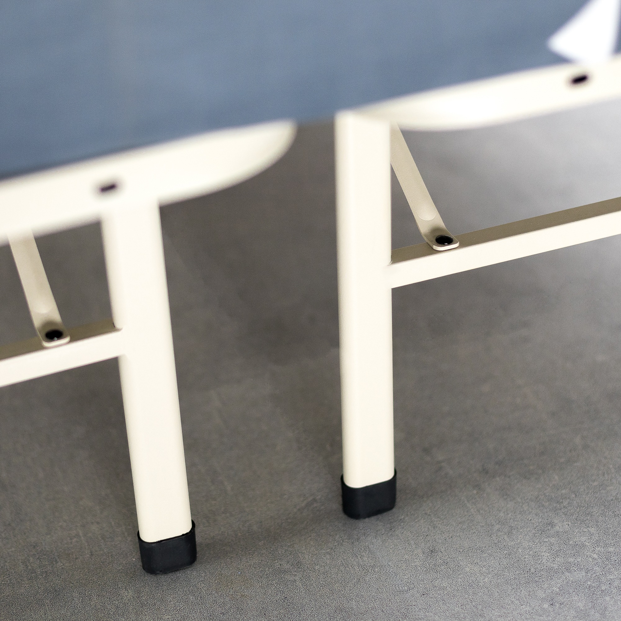 Zinus Premium White Metal Smartbase Bed Frame Foldable Folding Bed Base