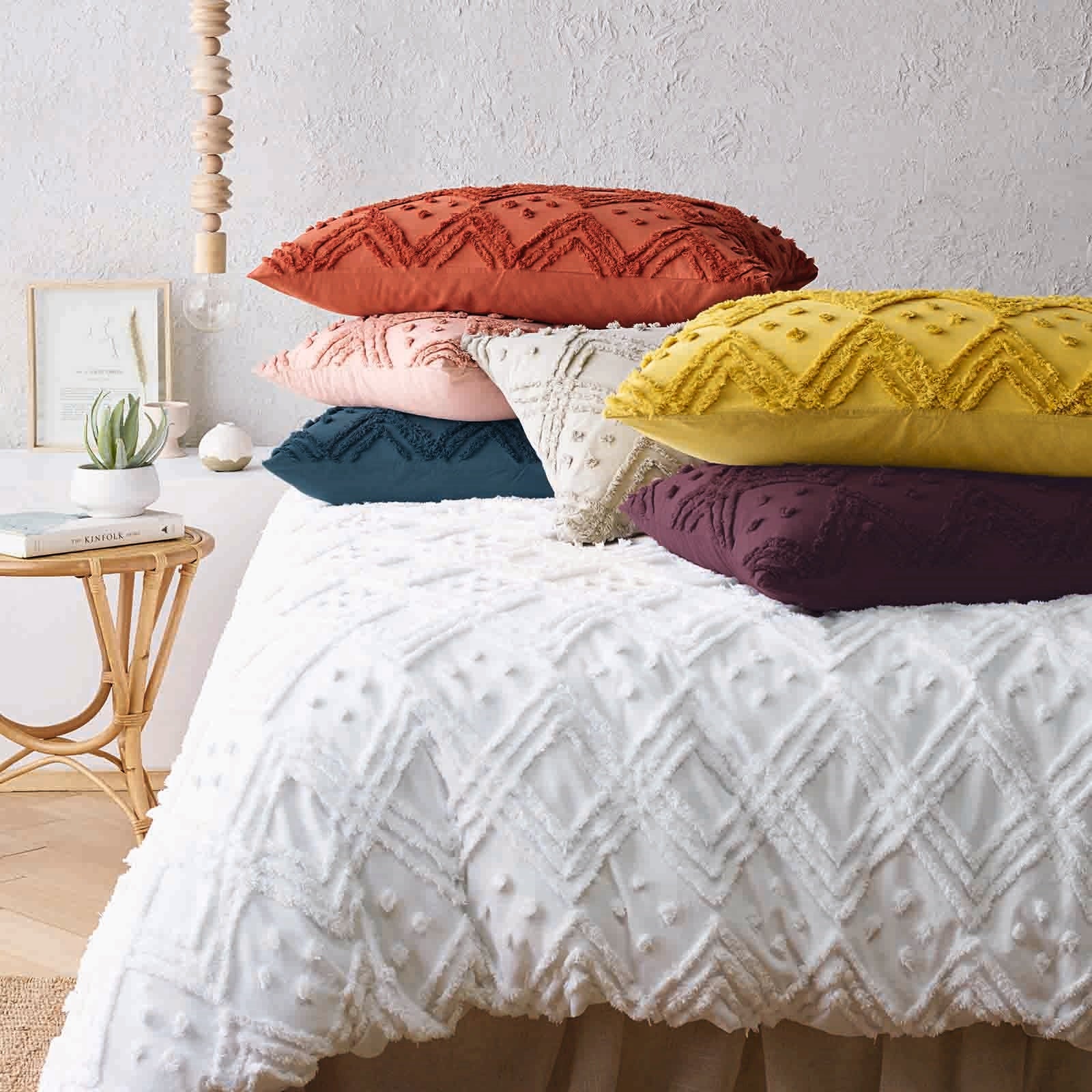 Park Avenue Medallion cotton Vintage washed Tufted Quilt Cover set