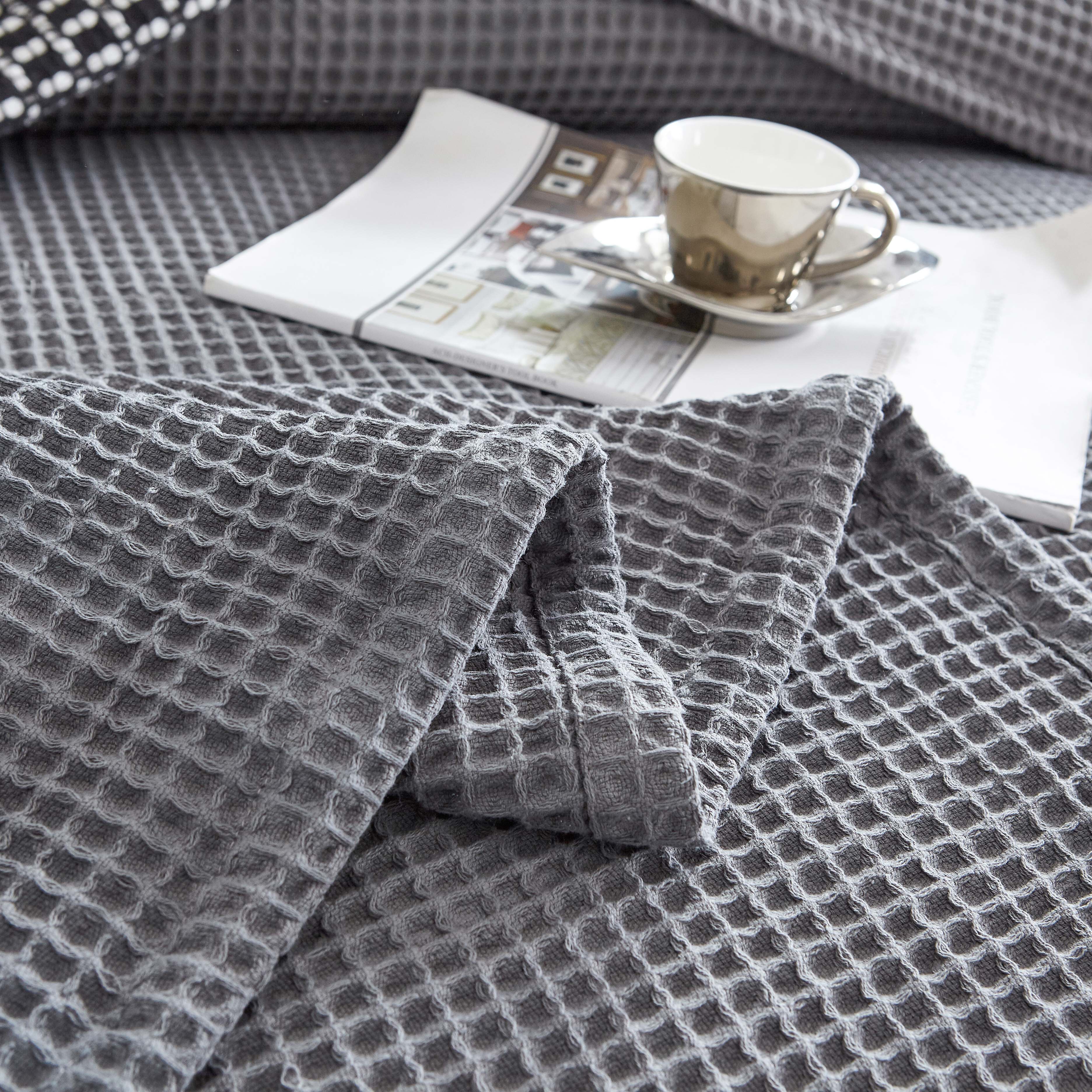 100 Cotton 350gsm Dark Grey Waffle Blanket Buy Throw Blankets