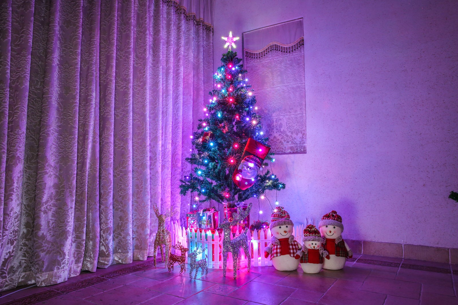 Smart WiFi APP Controlled RGB Indoor Christmas Tree Light ...