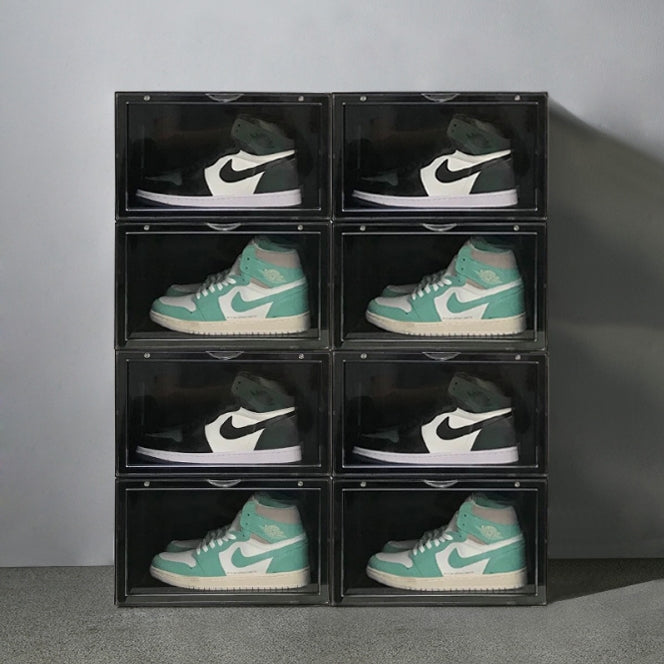 mini sneakers with box